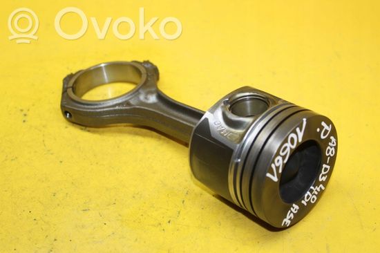 Audi A8 S8 D3 4E Piston with connecting rod 057A