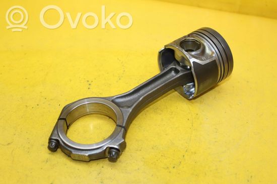 Audi A8 S8 D3 4E Piston with connecting rod 057A