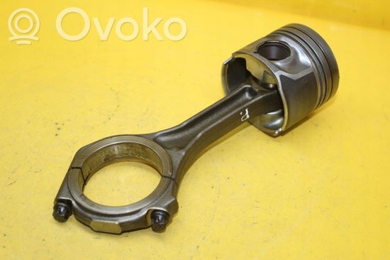 Audi A8 S8 D3 4E Piston with connecting rod 057A