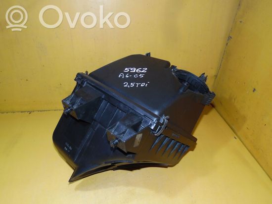 Audi A6 S6 C5 4B Air filter box 4B0133835K