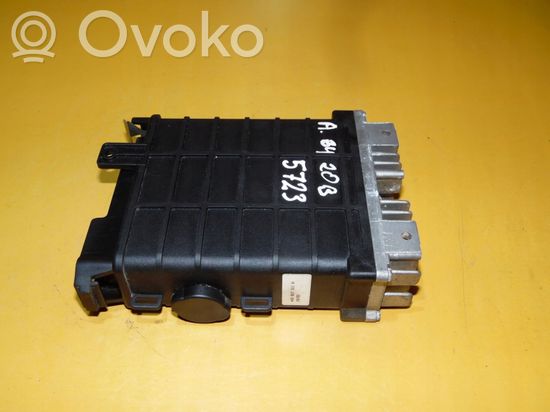 Audi 80 90 S2 B4 Engine control unit/module 443907311H