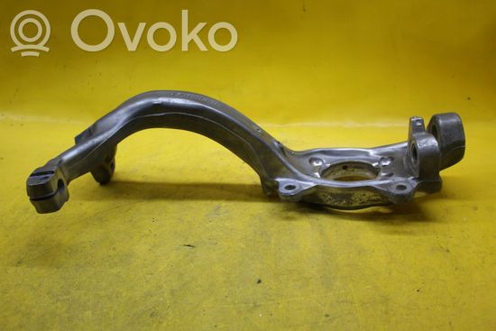 Audi A6 S6 C6 4F Front wheel hub spindle knuckle 4F0257