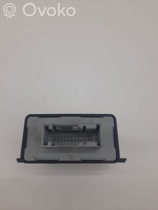 Audi A4 S4 B8 8K Light module LCM 8K0907357B