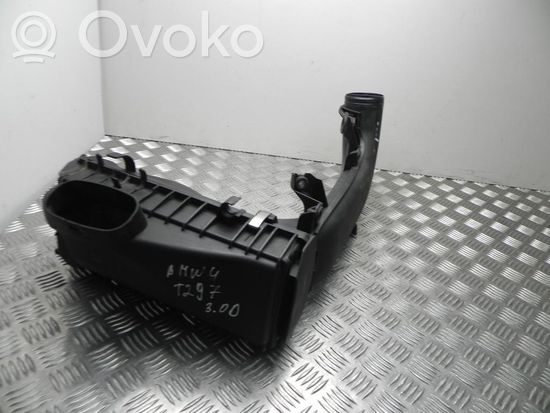 BMW 4 F32 F33 Air filter box 8507565 VD15895