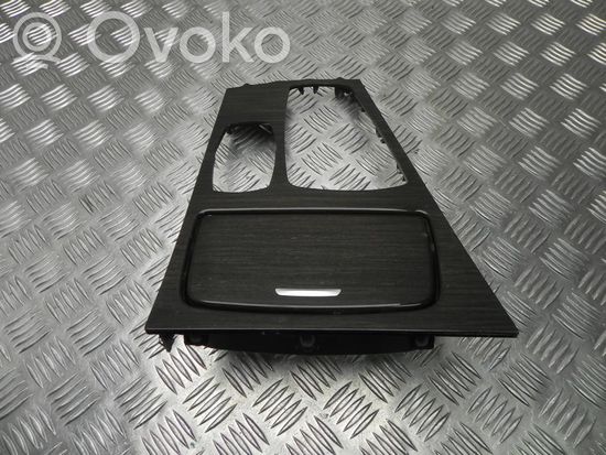 BMW 7 F01 F02 F03 F04 Radio/GPS head unit trim 9173877, 9113863 T1549