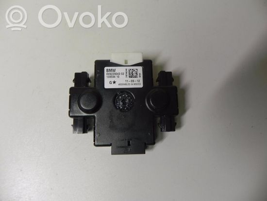 BMW 3 F30 F31 F80 Aerial antenna amplifier 9229043 U108