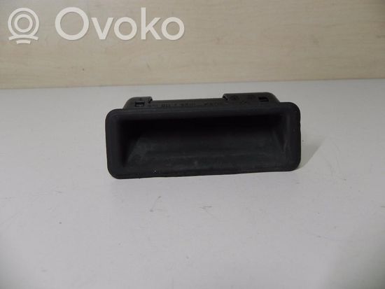 BMW 1 E81 E87 Tailgate opening switch 51247118158 I4379