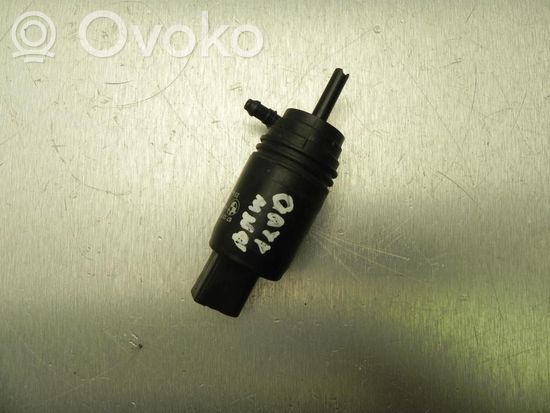 BMW 1 E81 E87 Headlight washer pump 7199567, 67127302588 I7249