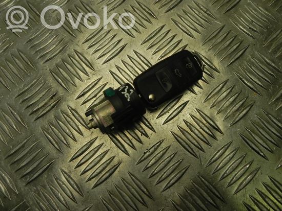 Volkswagen Golf VI Ignition lock 8E0905855C M2432