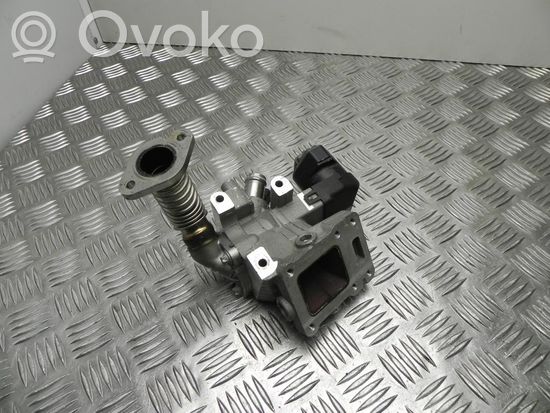 Mercedes-Benz C AMG W205 EGR valve A2741420519 VD12525