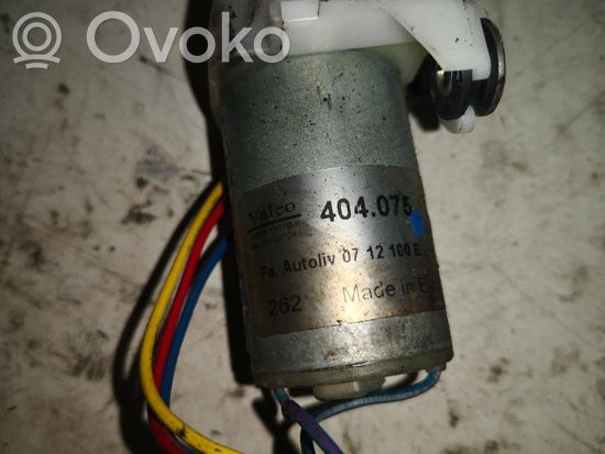Audi A8 S8 D2 4D Front seatbelt 404075 A154-4