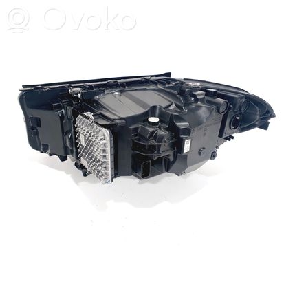 BMW 5 G30 G31 Headlight/headlamp 7439200-01