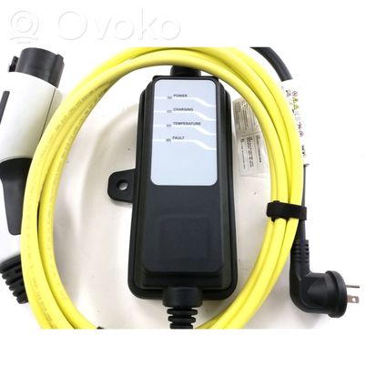 BMW i3 Electric car charging cable 6818634-10