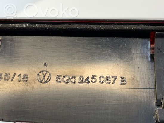 Volkswagen Golf VII Third/center stoplight 5G0945087B