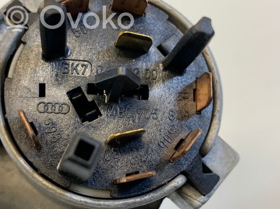 Volkswagen Polo V 6R Ignition lock 4B0905851Q 4B0905849