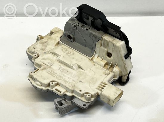Audi A3 S3 A3 Sportback 8P Rear door lock 4F0839015