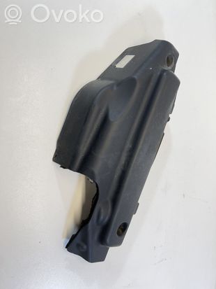 BMW X5 E70 Engine cover (trim) 7788912