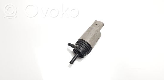 BMW 7 E65 E66 Windscreen/windshield washer pump 67126934159 6934159