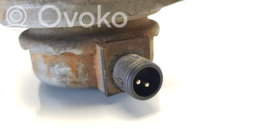 Audi A6 S6 C4 4A Engine mount bracket 443199382C