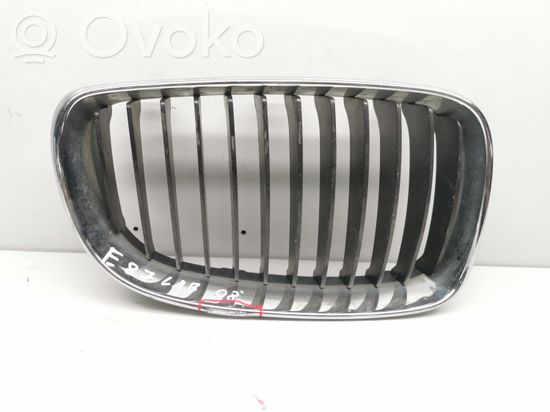 BMW 1 E81 E87 Front grill