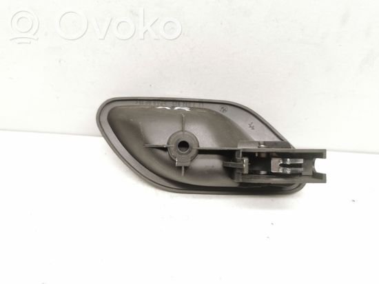 BMW 5 E39 Front door interior handle L27032925