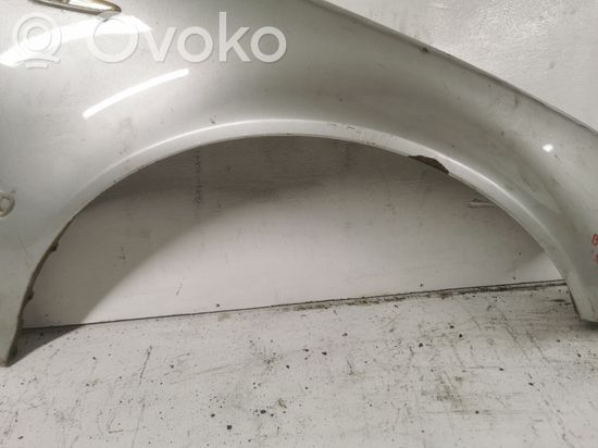 BMW 3 E46 Fender