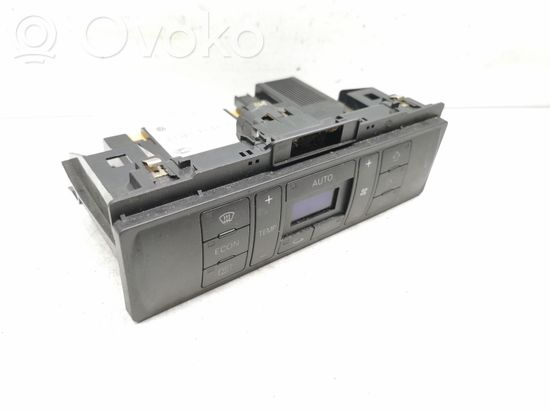 Audi A4 S4 B5 8D Climate control unit 8D0820043M