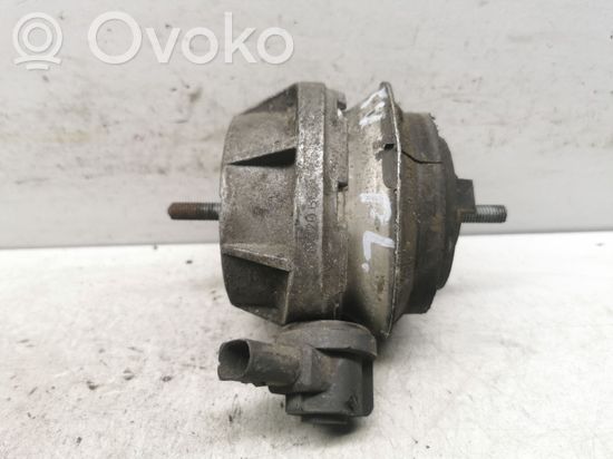 Audi A4 S4 B6 8E 8H Engine mount bracket W176253