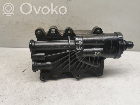BMW 7 E65 E66 Oil filter mounting bracket 235411908