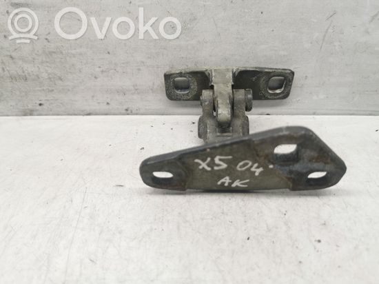 BMW X5 E53 Tailgate/trunk/boot hinge 8402183