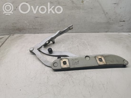BMW 3 E46 Tailgate/trunk/boot hinge 41628220073