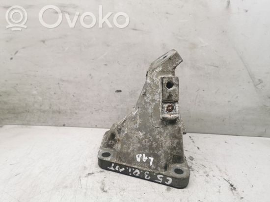 Audi A6 S6 C5 4B Engine mounting bracket 8D0199308AD