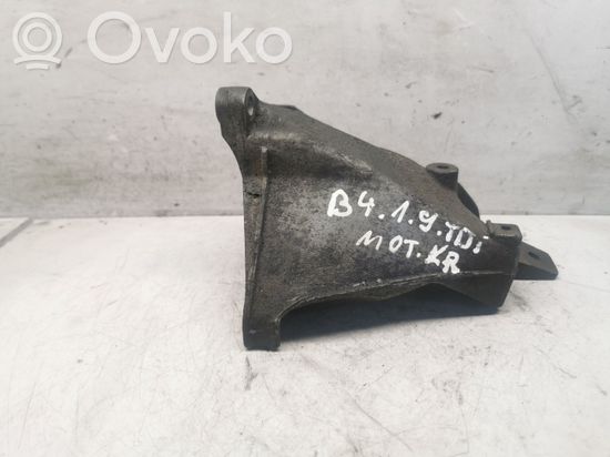 Audi 80 90 S2 B4 Engine mounting bracket A0199907C