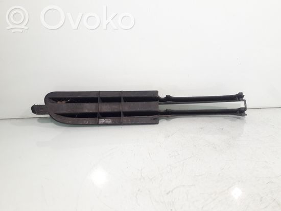 BMW 3 E46 Front bumper lower grill 8209925