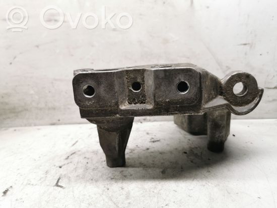 Volkswagen Golf IV Engine mounting bracket 038199207N