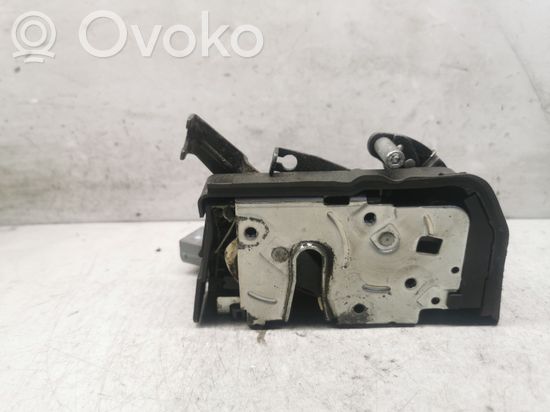 BMW 3 E46 Front door lock 8253434