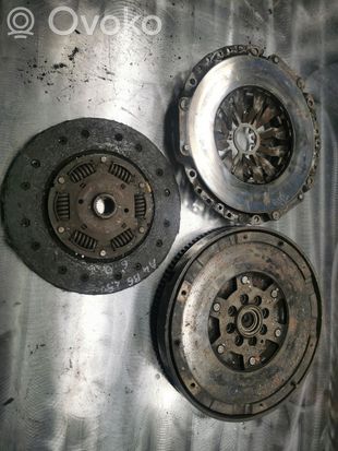 Audi A4 S4 B6 8E 8H Clutch set kit 059141031J 059105266E 059141117J