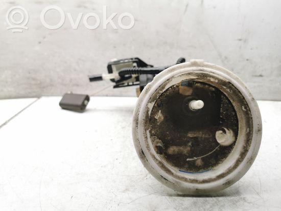 BMW 5 E60 E61 Fuel level sensor 6765843
