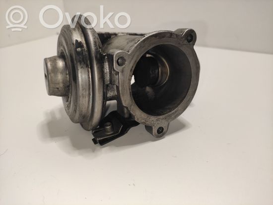 BMW 5 E60 E61 EGR valve 7791480 70045000