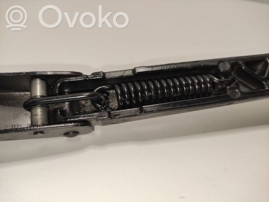 BMW 5 E60 E61 Front wiper blade arm 61617035099