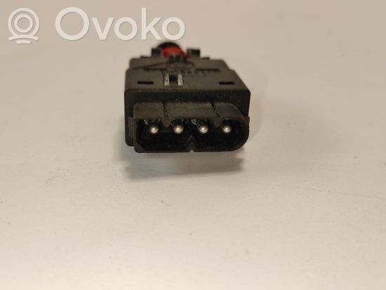 BMW 7 E32 Brake pedal sensor switch 1382385 61311382385