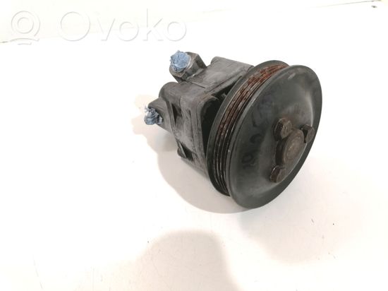 BMW 5 E39 Power steering pump 5627552 7681955200