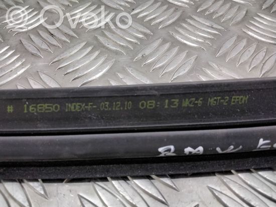 BMW 3 E90 E91 Rubber seal rear door window/glass