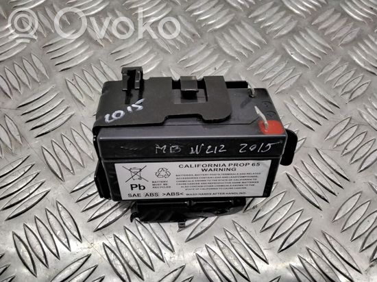 Mercedes-Benz E W212 Battery N000000004039