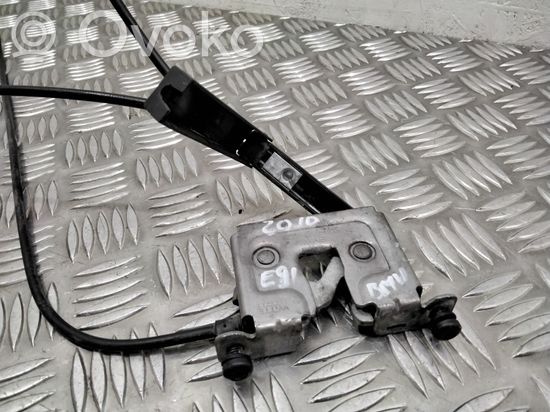 BMW 3 E90 E91 Engine bonnet/hood lock/catch 7115223
