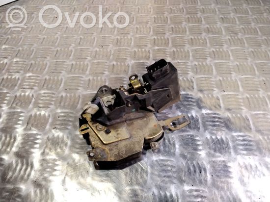 BMW 3 E36 Front door lock 1387606 67111387606