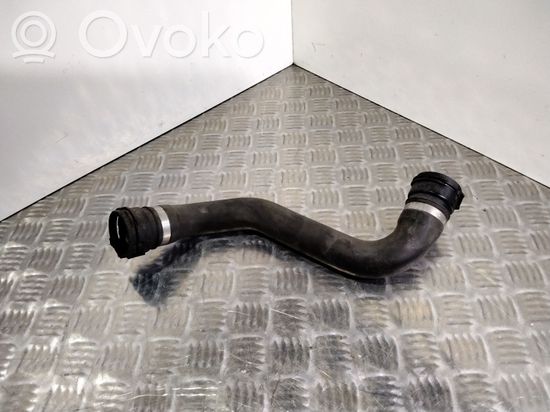 BMW X3 E83 Engine coolant pipe/hose