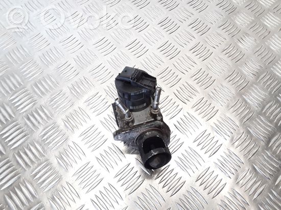 BMW X3 E83 EGR valve 7805447