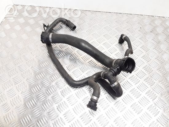BMW X3 E83 Engine coolant pipe/hose