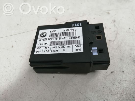 BMW 5 E60 E61 Seat control module 918212801 2840210700300 000086048
